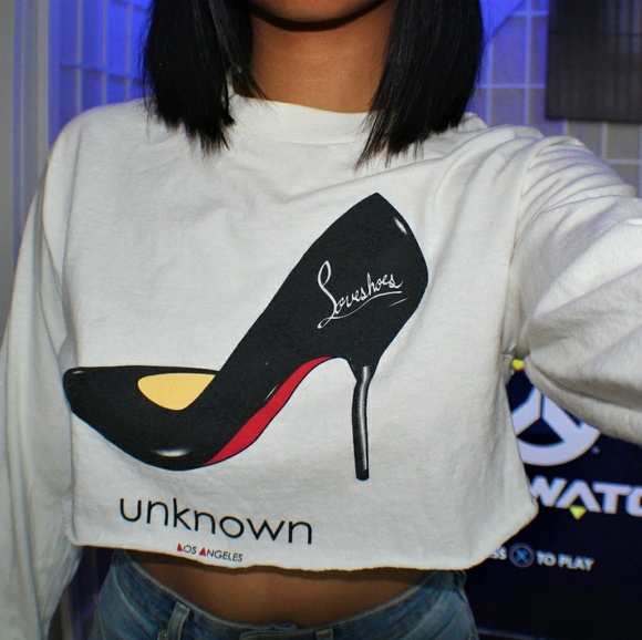 Tops - Unkownno Los Angeles Crop Top